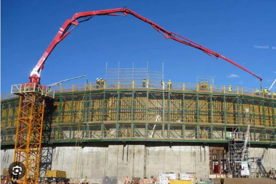 Бетонораспределительная стрела Putzmeister MXG 42-5 на секциях кранов